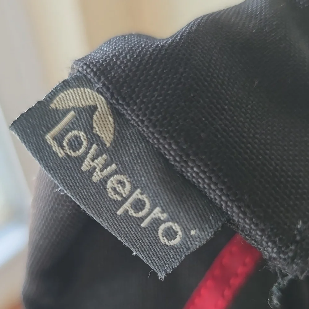 Lowepro Sling Camera Bag